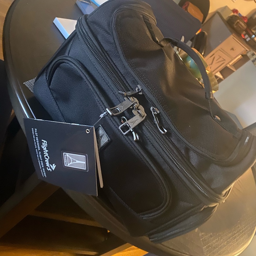 CrewFlight Cooler Black Travel Bag